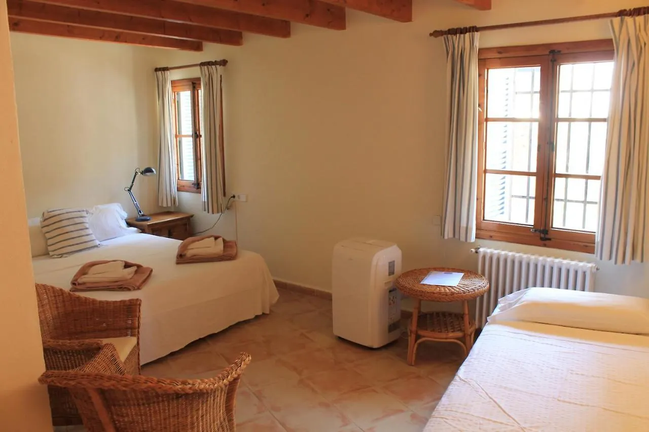 Hotel Rural Nou Dalt Muntanya Orient 3*,  Spain
