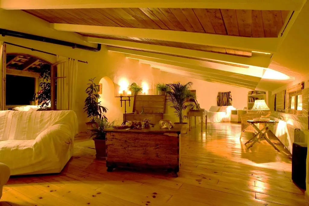 Hotel Rural Nou Dalt Muntanya Orient 3*,  España